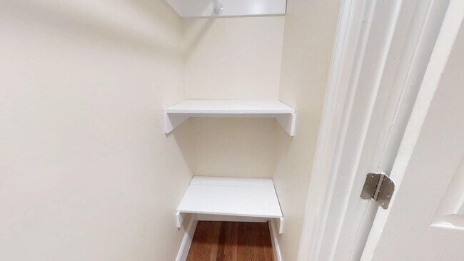 Foto del edificio - 71 Walden St