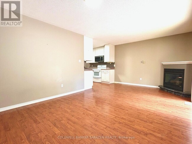 Building Photo - 900 Scott-Dupuis Wy