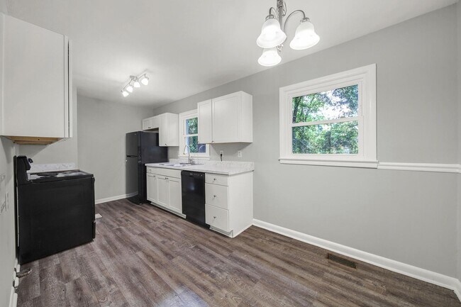 Foto del edificio - Lovely Three Bedroom Home in Monroe!