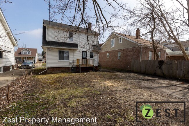Building Photo - 3 br, 1 bath House - 4185 Buckingham Ave