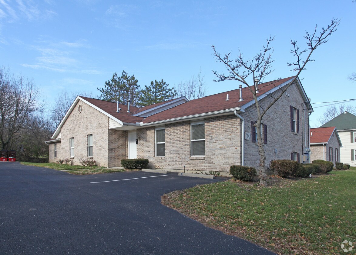 308 N College Ave, Oxford, OH 45056 Apartments in Oxford, OH