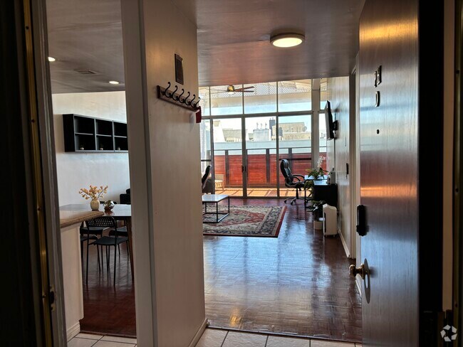 Picture of Westwood North Village Apartments for Rent with High Ceilings - Los ...