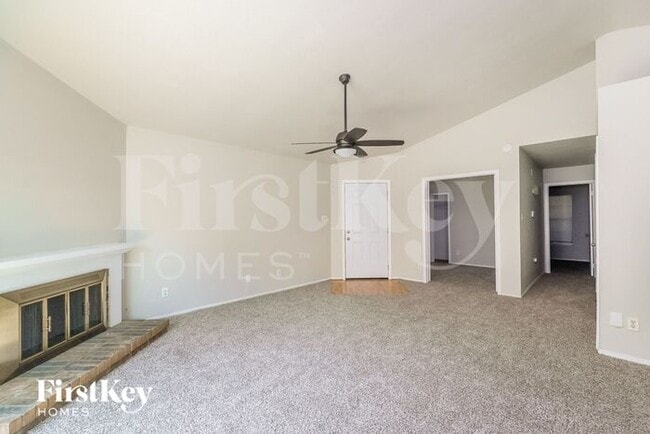 Building Photo - 6763 Dandelion Dr
