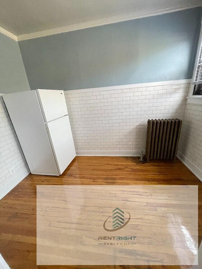 Foto del edificio - 6364 N Hermitage Ave
