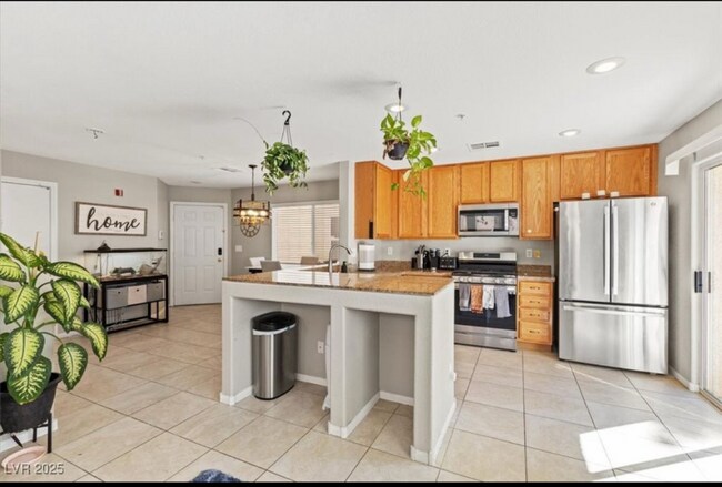 Foto del edificio - 3023 Sunrise Bay Ave