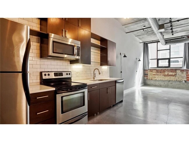 Foto del edificio - 718 N Washington Ave