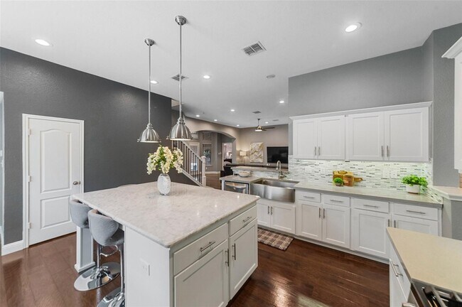 Foto del edificio - 1551 Crystal Pass