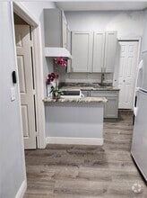 Building Photo - 12213 Holly Jane Ct