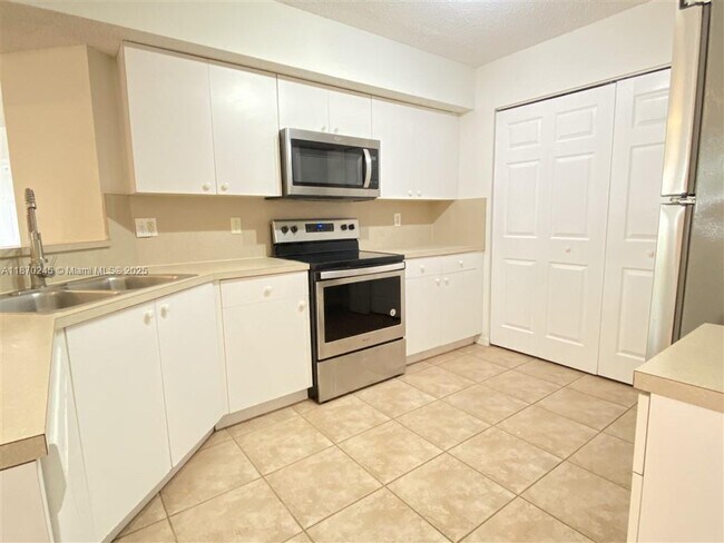 Building Photo - 12475 SW 53rd St