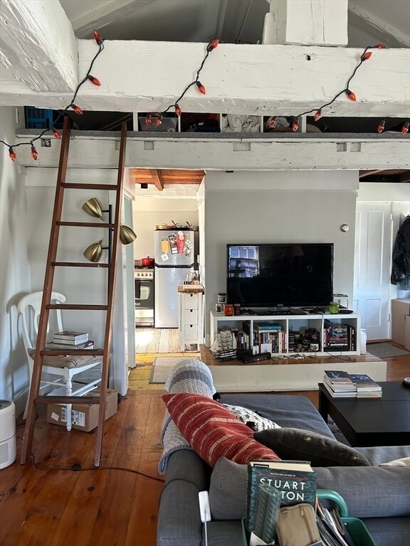 Building Photo - 45 Washington St