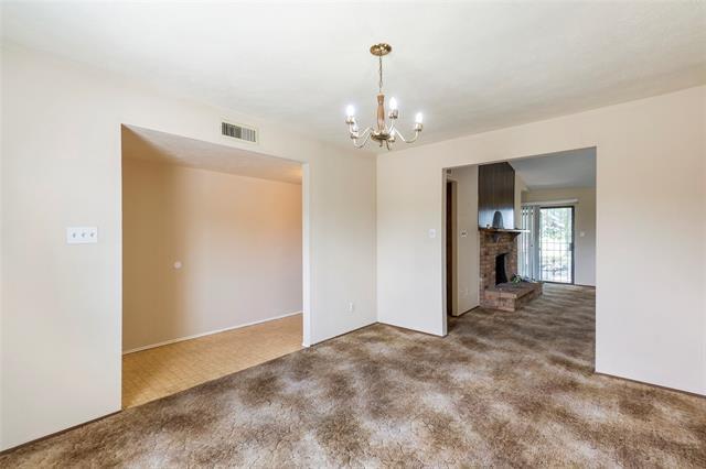 Foto del edificio - 3125 Weather Vane Ln