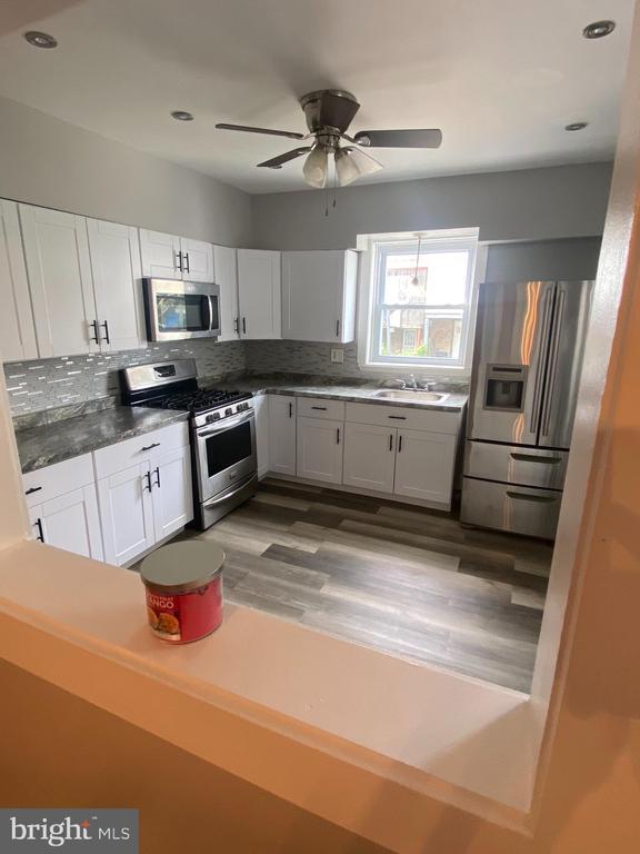 Foto del edificio - 5605 Lebanon Ave