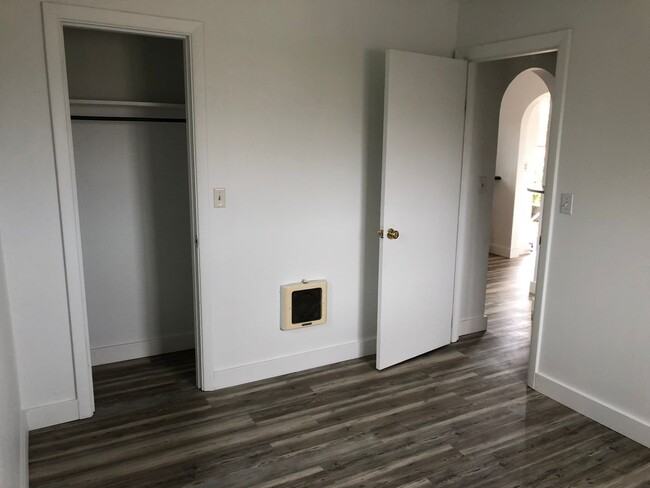 Foto del edificio - Application Pending - 3 Bedroom House For ...