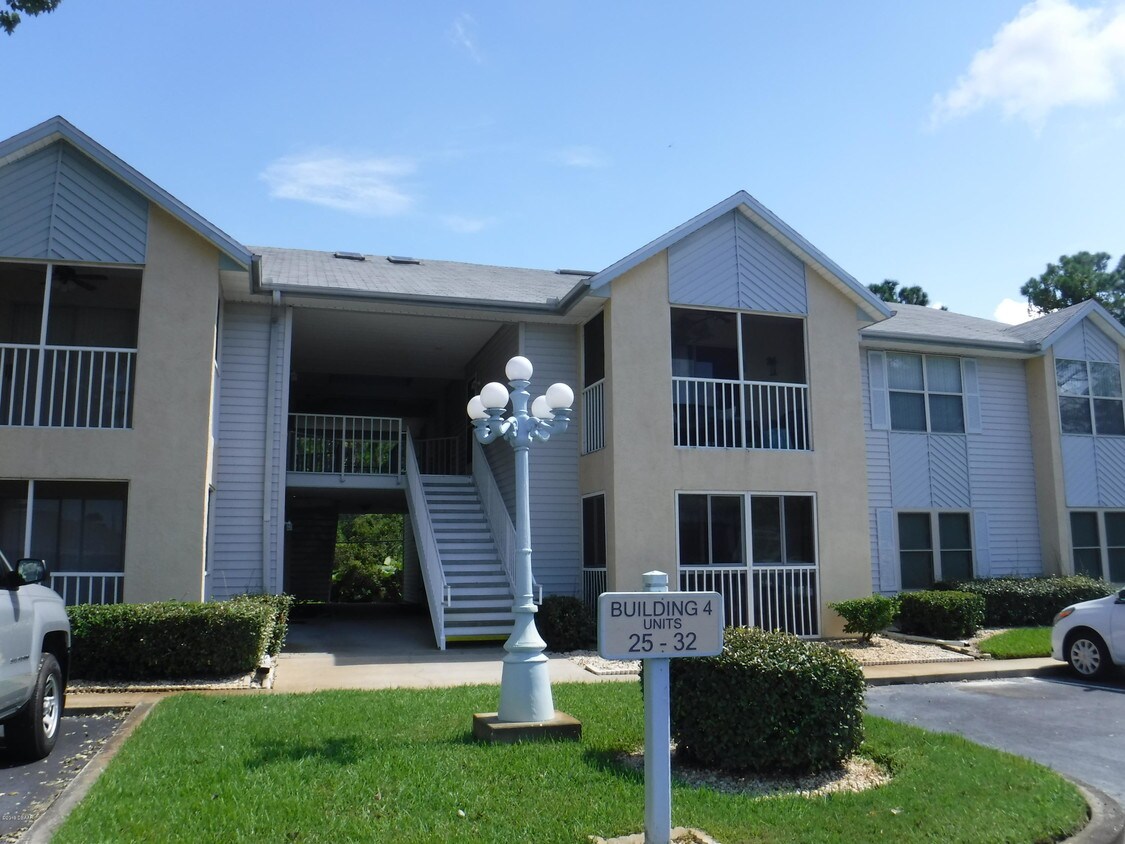 Foto principal - 101 Bent Tree Dr