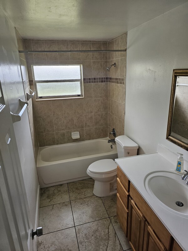 Foto del edificio - 2550 Stratford Dr