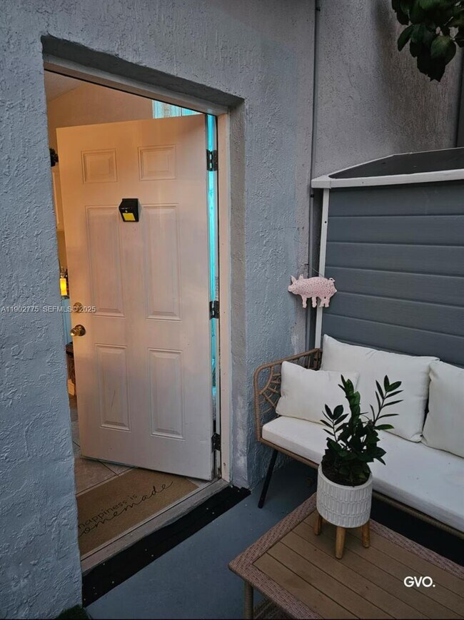 Foto del edificio - 44xx SW 159th Path