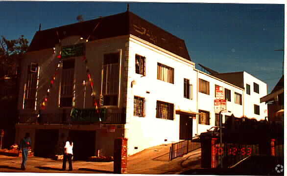 Primary Photo - 222-224 S Normandie Ave