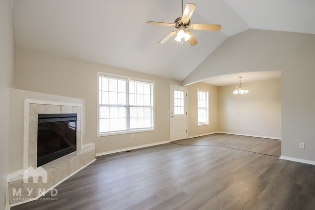 Building Photo - 413 Denton Cir