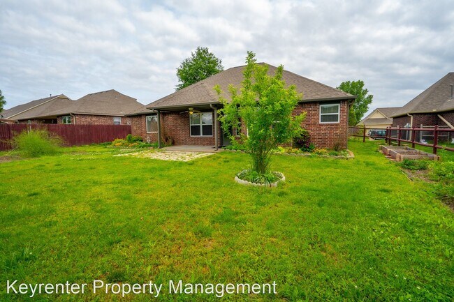 Foto del edificio - 4 br, 2 bath House - 9709 E 111th St N