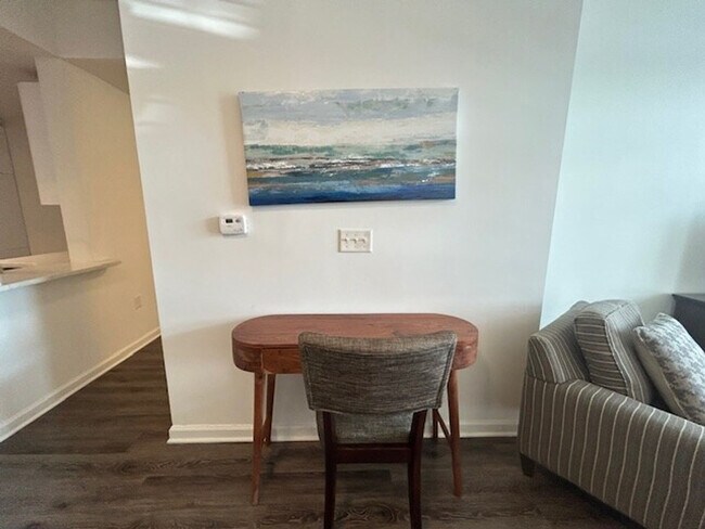 Foto del edificio - 555 14th St NW