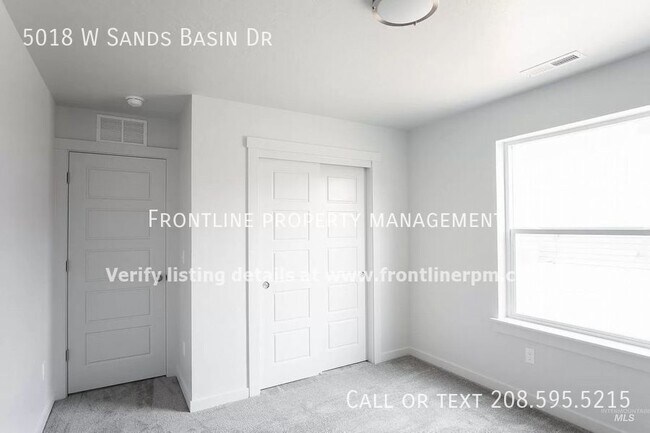 Building Photo - 5018 W Sands Basin Dr