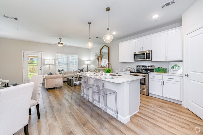 Kitchen - Arena Villas at Blue Angel