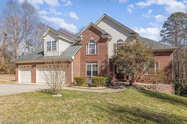 Building Photo - Earn Wealth While Leasing - Like a Homeown...