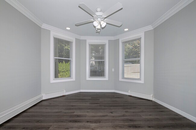 Foto del edificio - Fairfield Estates at Miller Place