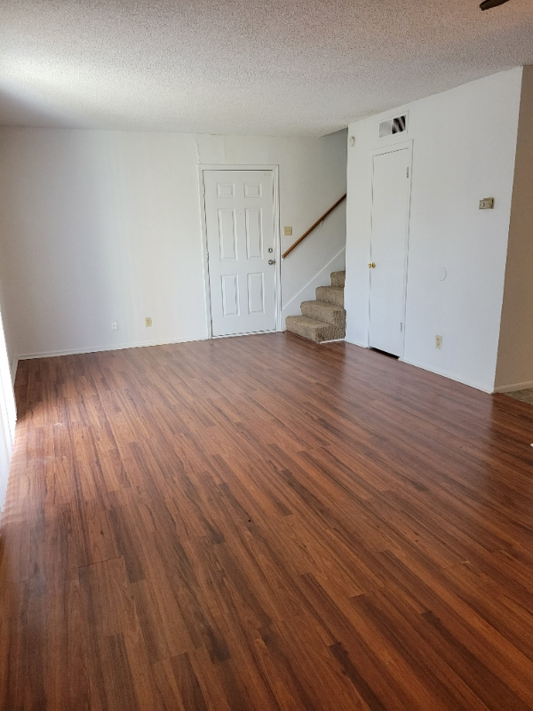 Photo - 207 Sprucewood Ln Apartment
