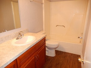 Building Photo - 4744 Cobblestone Ln