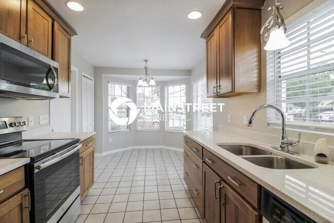 Building Photo - 3 Bedroom Pet-Friendly Home in Orlando, FL...