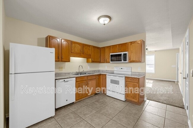 Building Photo - 2332 Raleigh Ct
