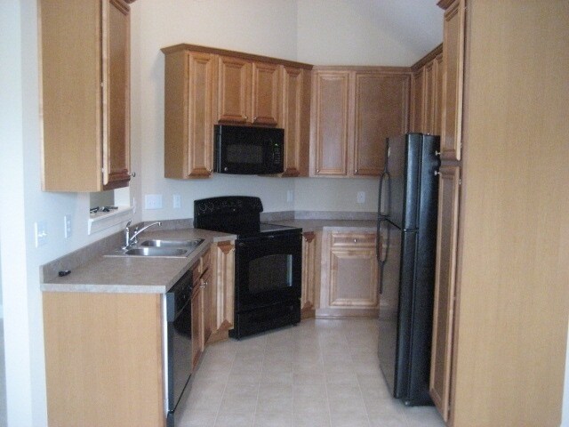 Building Photo - Fantastic Ranch Style Home 4br 2ba in Holly Springs! Available Now!