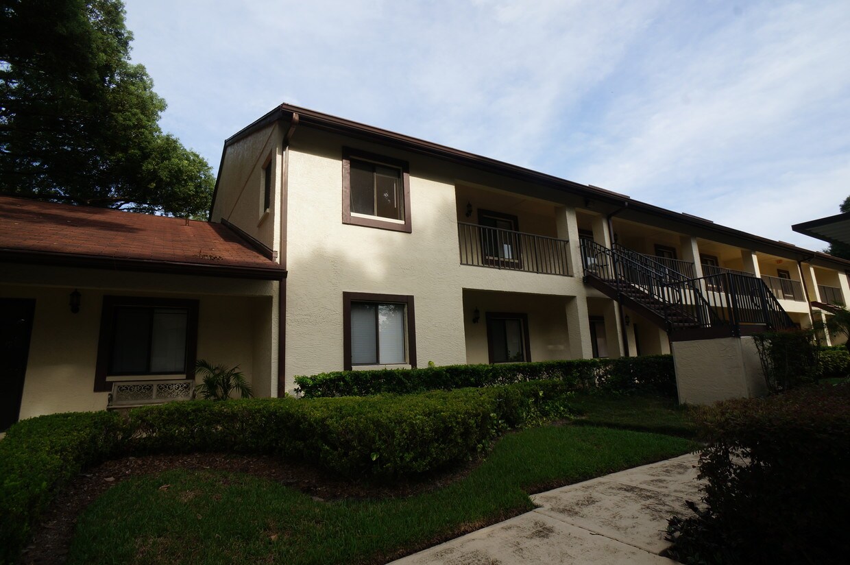 Primary Photo - 3590 Magnolia Ridge Cir