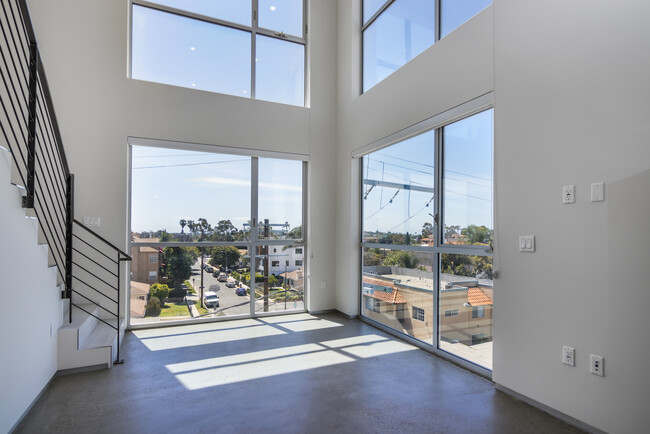 1 BEDROOM LOFT UNIT 407 - 11588 W Pico Blvd