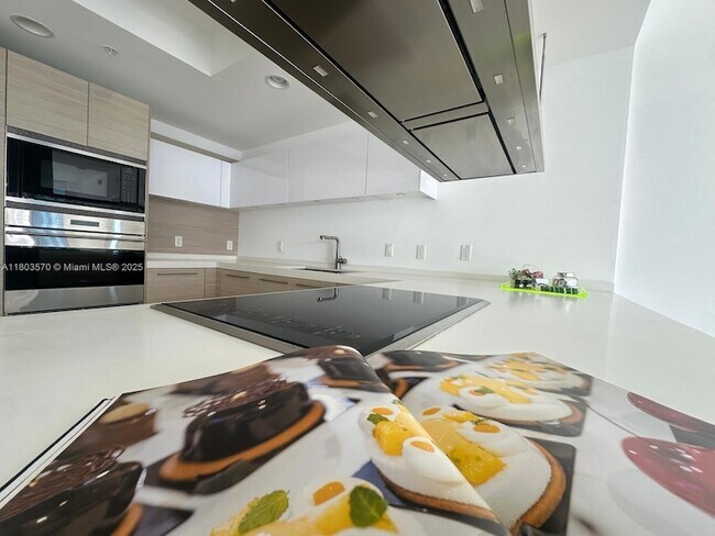 Foto del edificio - 17301 Biscayne Blvd