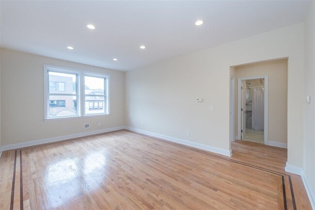 Building Photo - 8517 4th Ave
