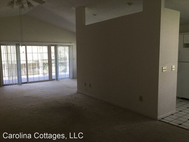 Building Photo - 3 br, 2 bath House - 947 Kanuga Road