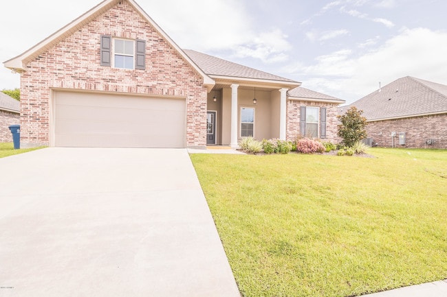 Building Photo - 102 Ouachita Dr