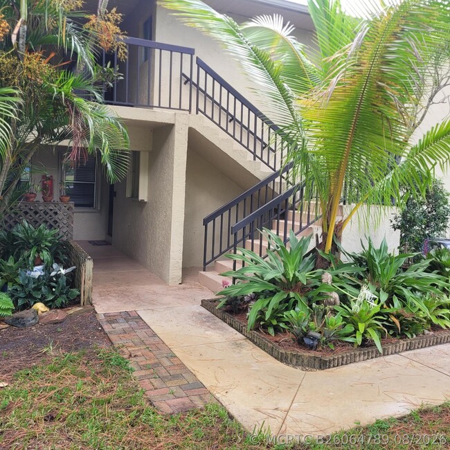 Foto del edificio - 6500 Chasewood Dr