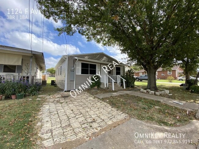 Foto del edificio - 1124 F Avenue