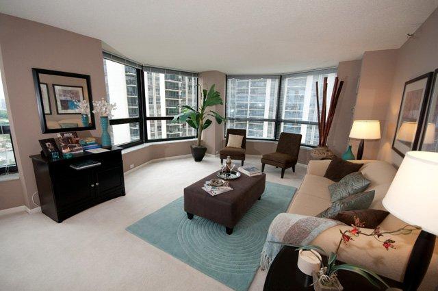 Foto del edificio - 190 N Harbor Dr