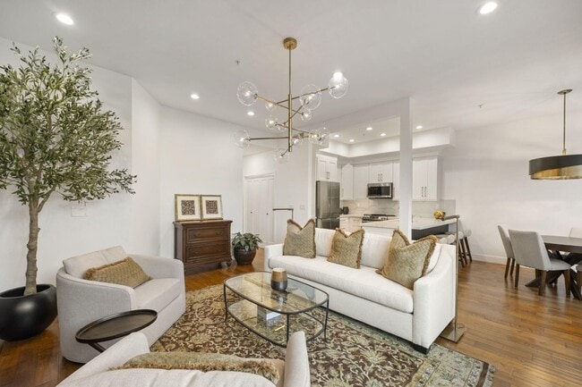 Building Photo - 8270 Hayden Rd