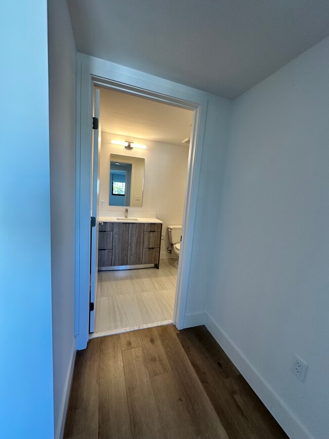 Foto del edificio - 2415 Jackson St