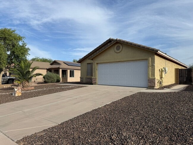 Building Photo - 1162 W 2nd Ave