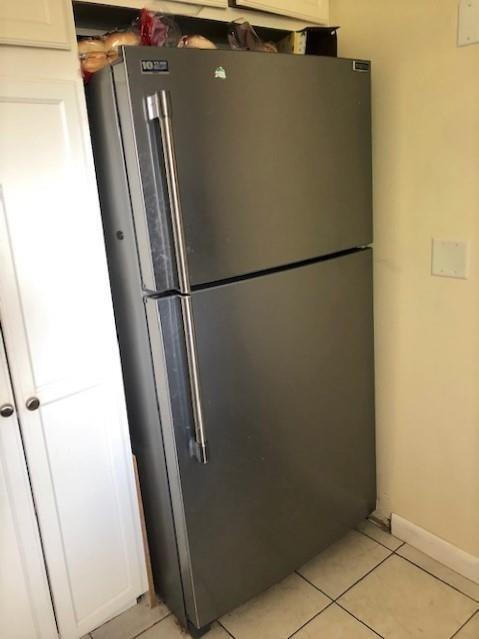 Foto del edificio - 15 Evelyn Dr