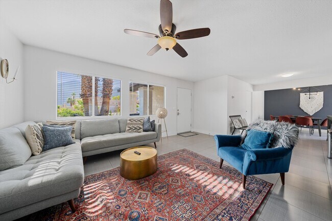 Building Photo - 53771 Avenida Herrera