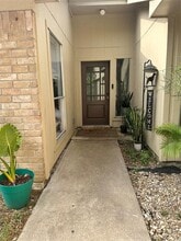 Building Photo - 22735 Indian Ridge Dr