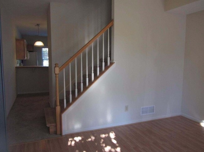 Building Photo - 2144 Market Garden Ln