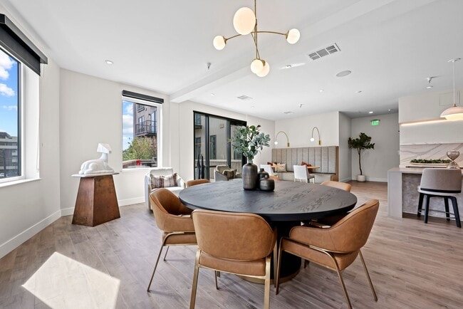 Building Photo - Frameline Apartments